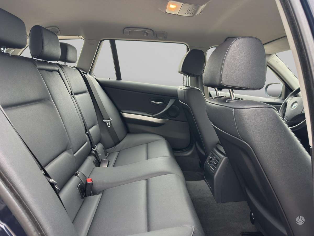BMW 320, 2.0 l., universalas