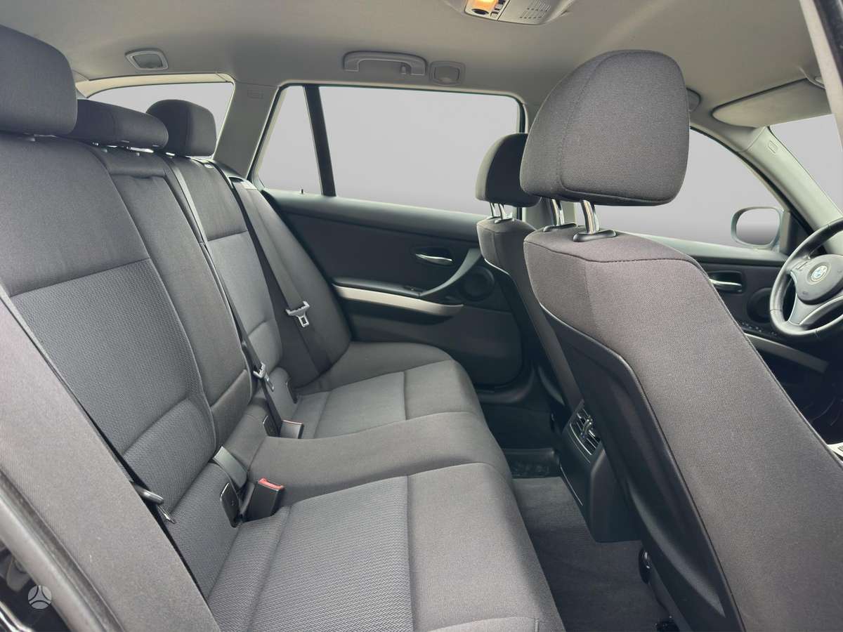 BMW 318, 2.0 l., Универсал