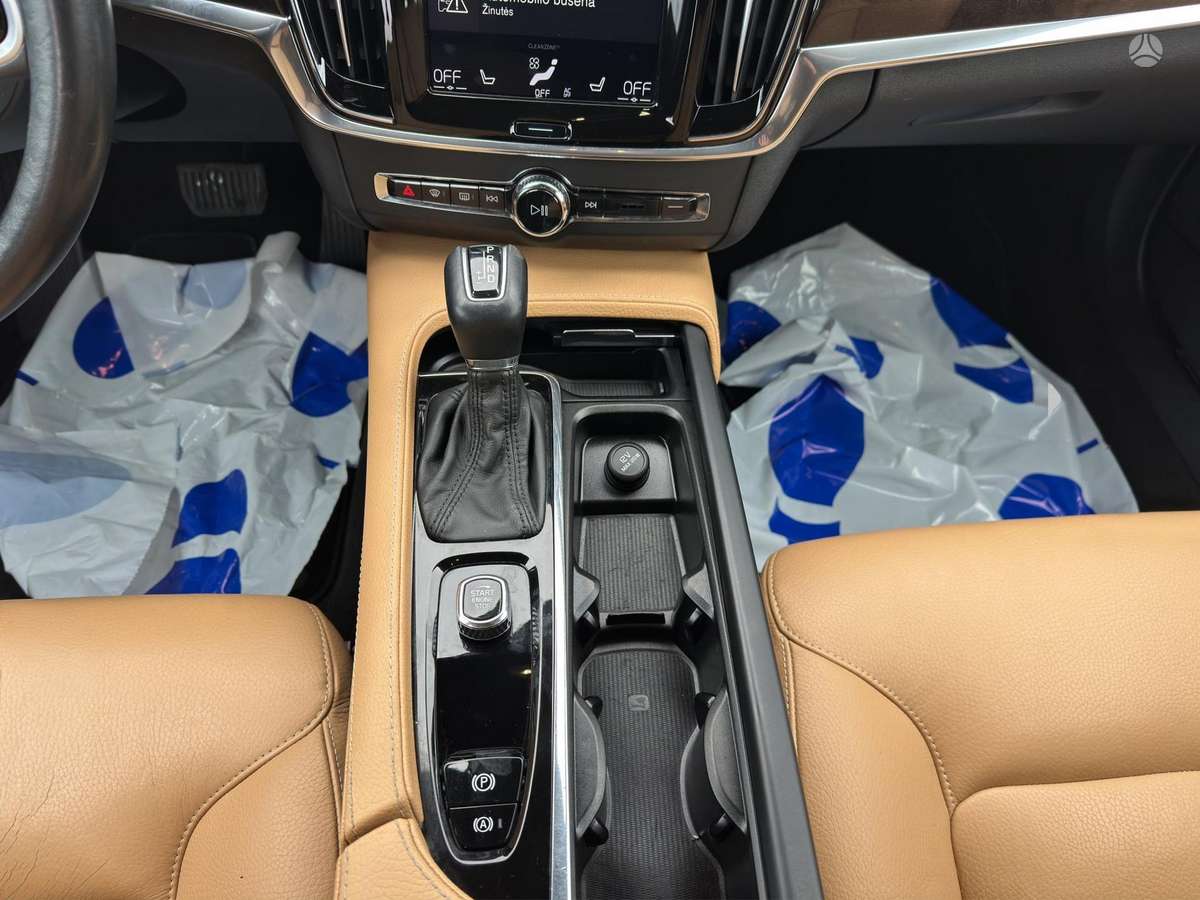 Volvo V90, 2.0 l., wagon