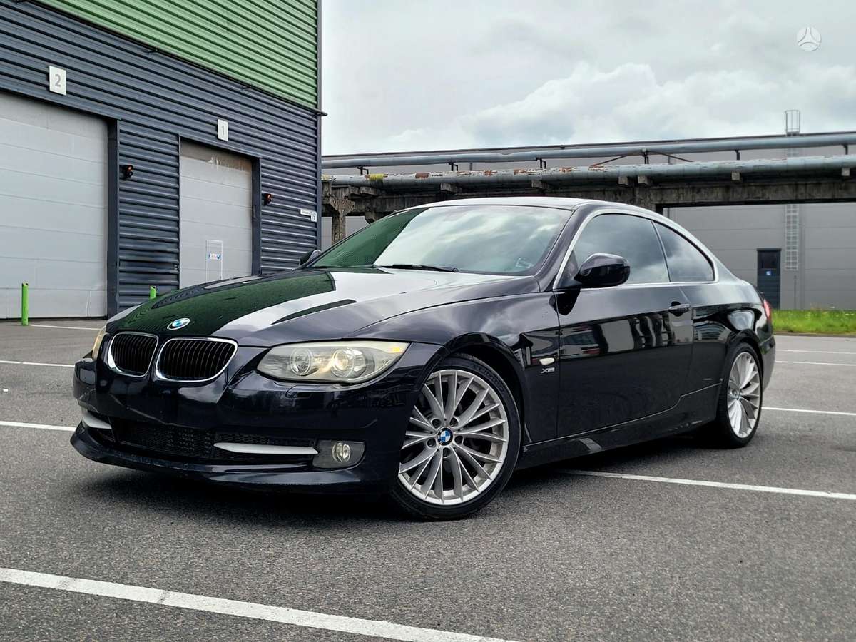 BMW 335, 3.0 l., Купе (coupe)