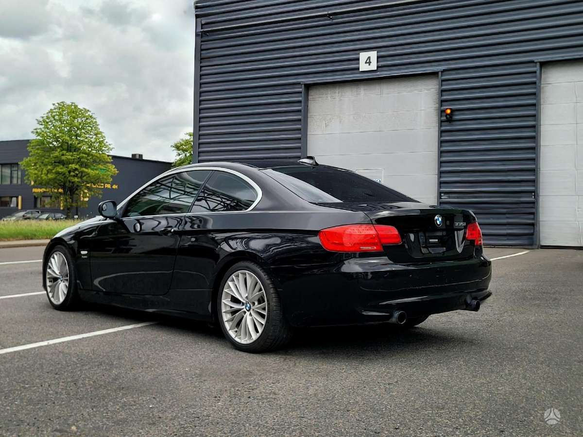 BMW 335, 3.0 l., coupe