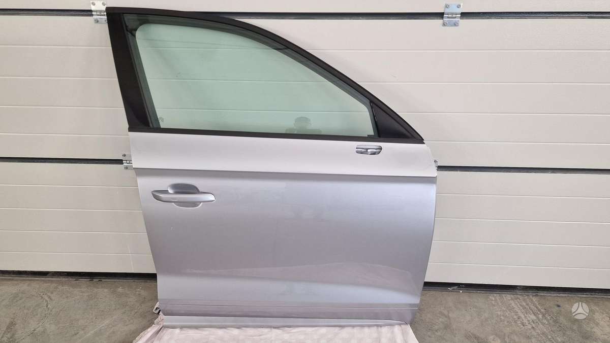 Audi Q5 doors