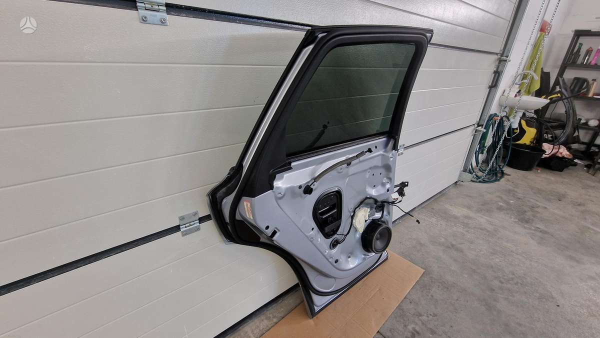 Audi Q5 двери