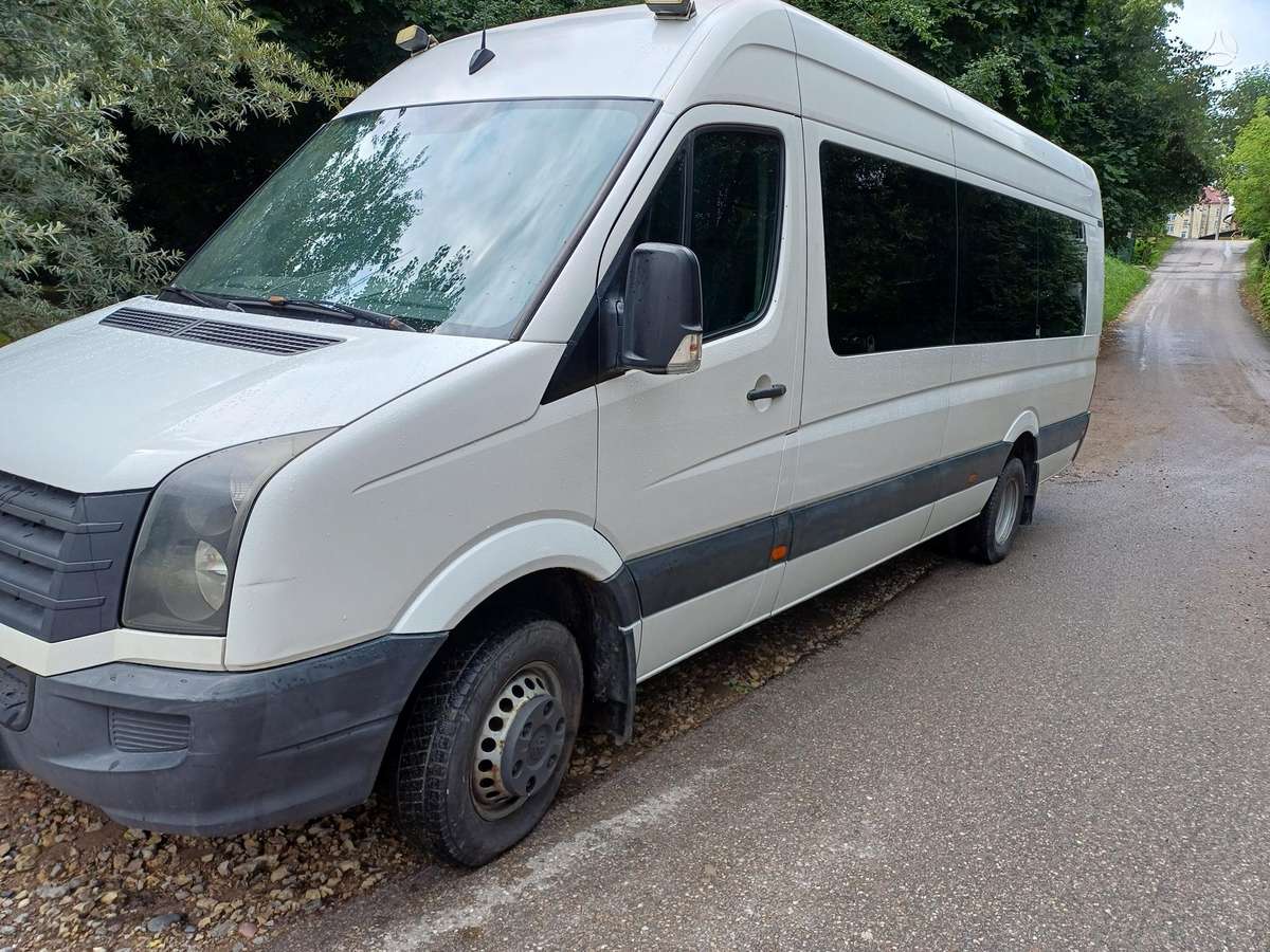 Volkswagen Crafter, passenger minibus
