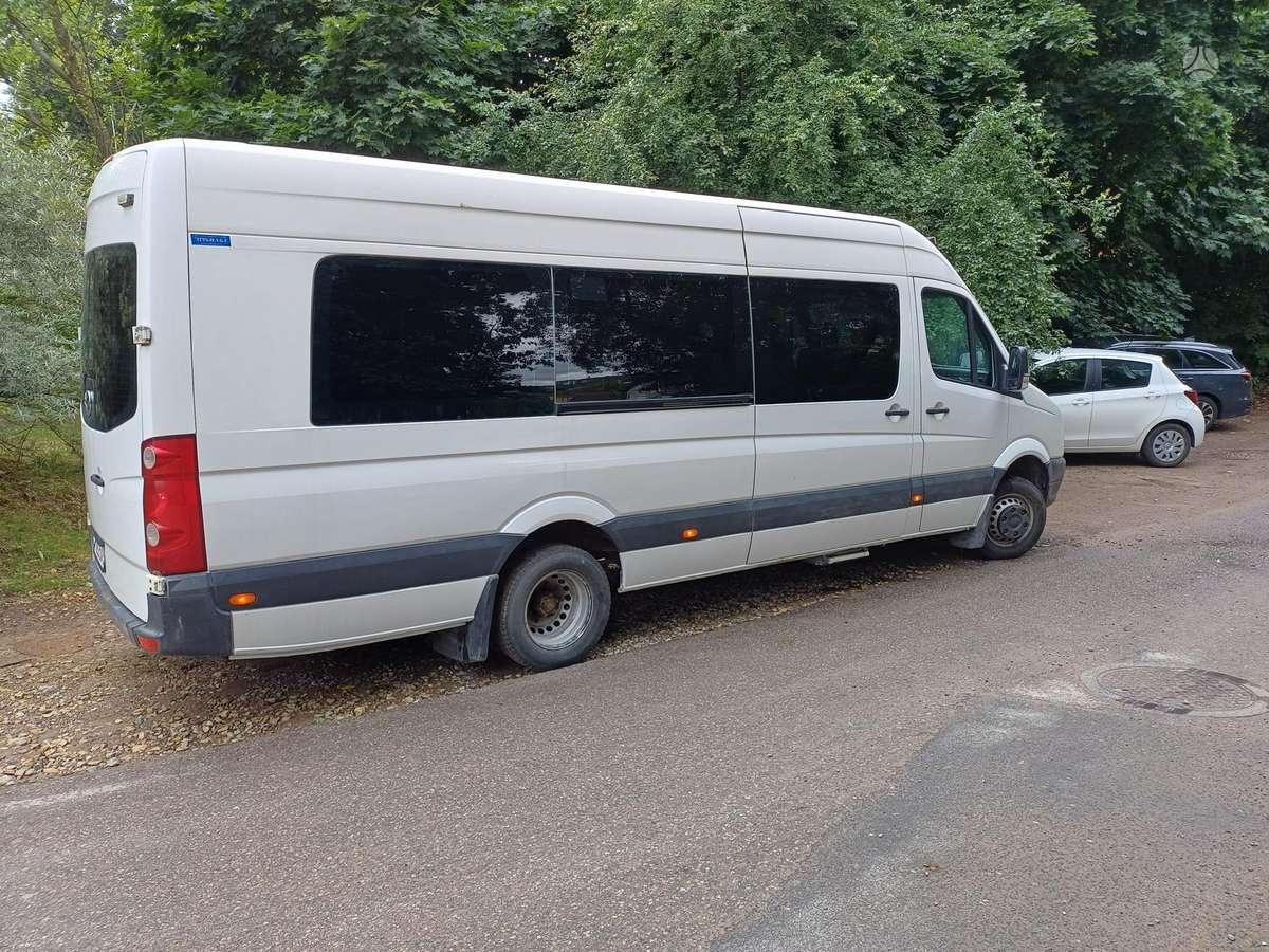Volkswagen Crafter, passenger minibus
