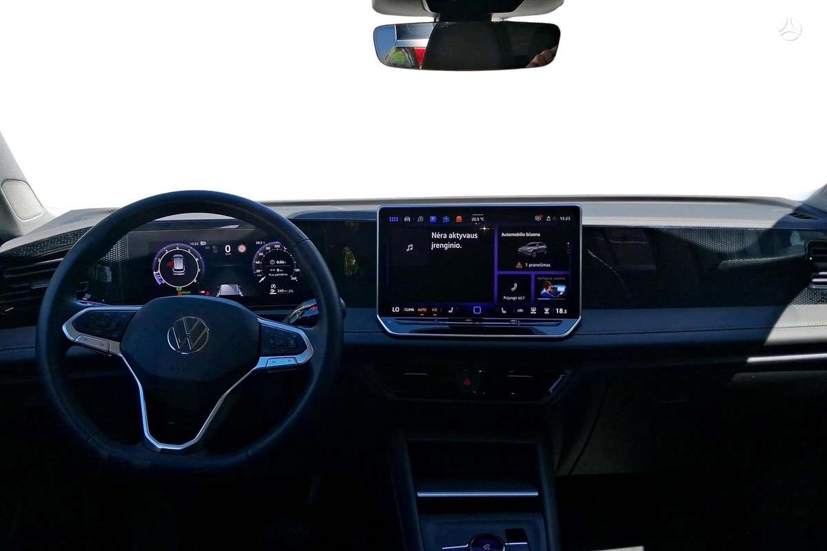 Volkswagen Tiguan - 10