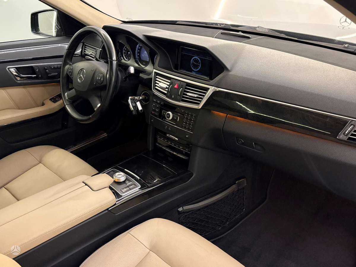 Mercedes-Benz E350, 3.0 l., Универсал