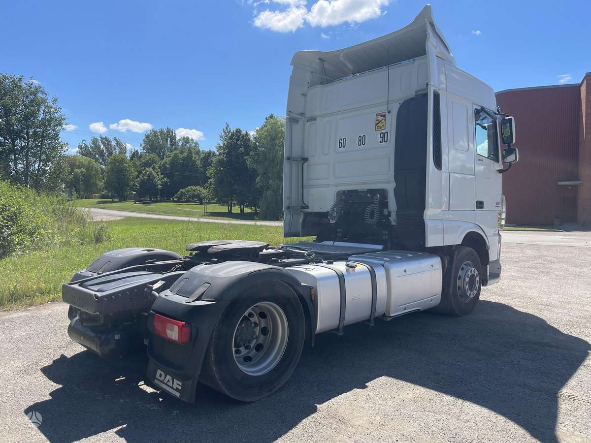 DAF XF 460 FT, 2 miegamosios vietos