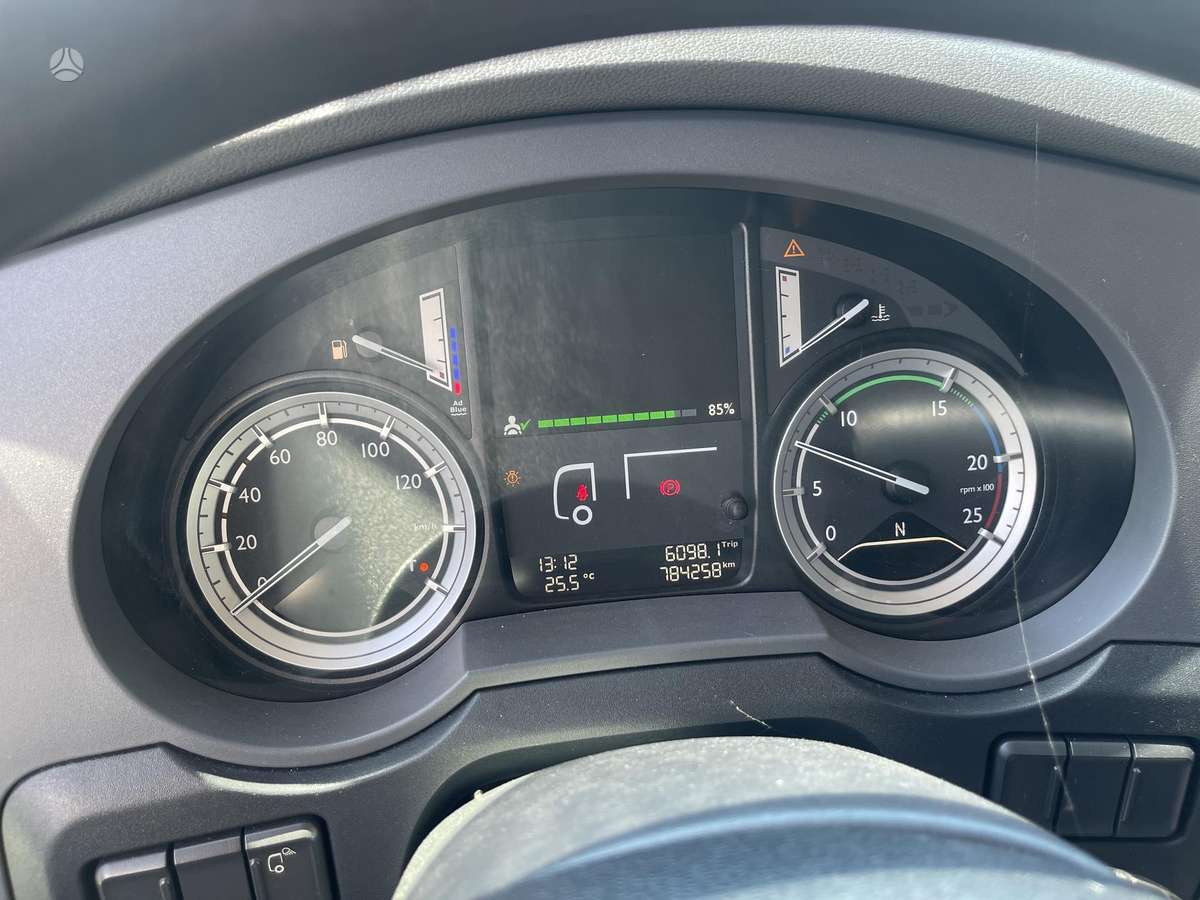 DAF XF 460 FT, 2 miegamosios vietos