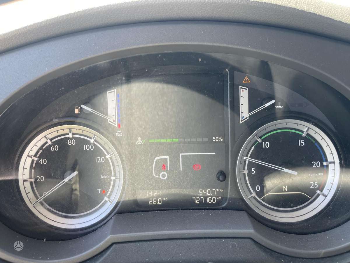 DAF XF 460 FT, 2 miegamosios vietos