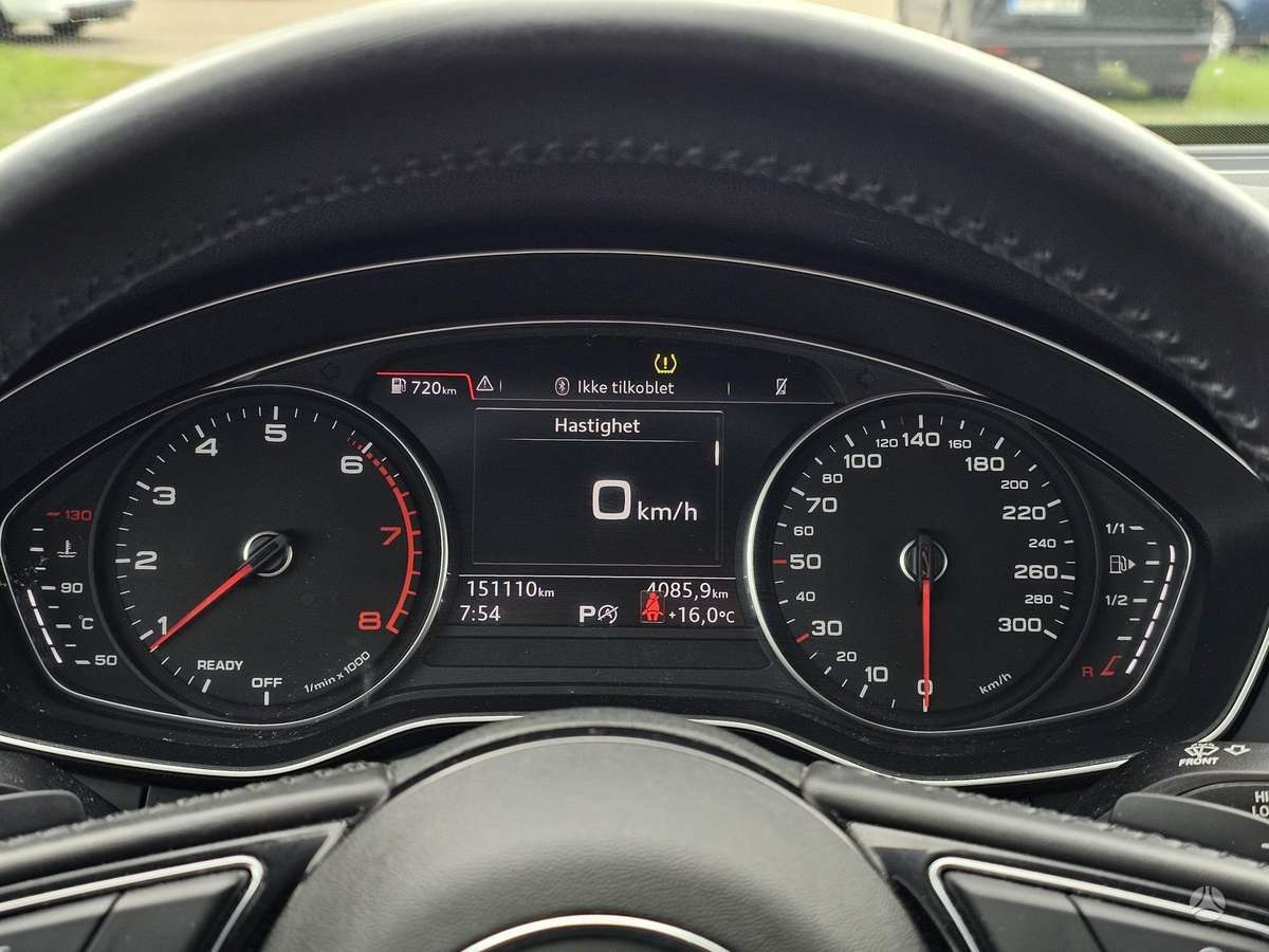 Audi A4, 2.0 l., Универсал
