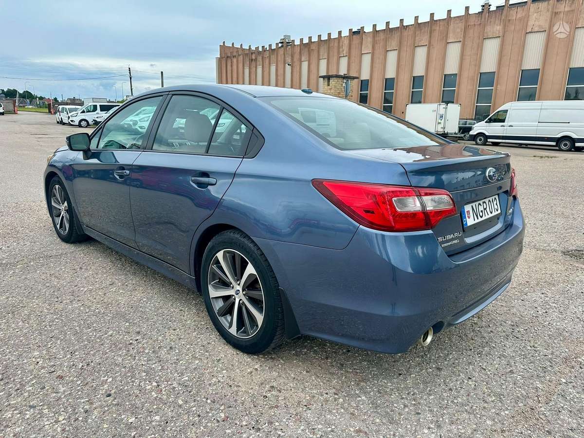 Subaru Legacy - 5