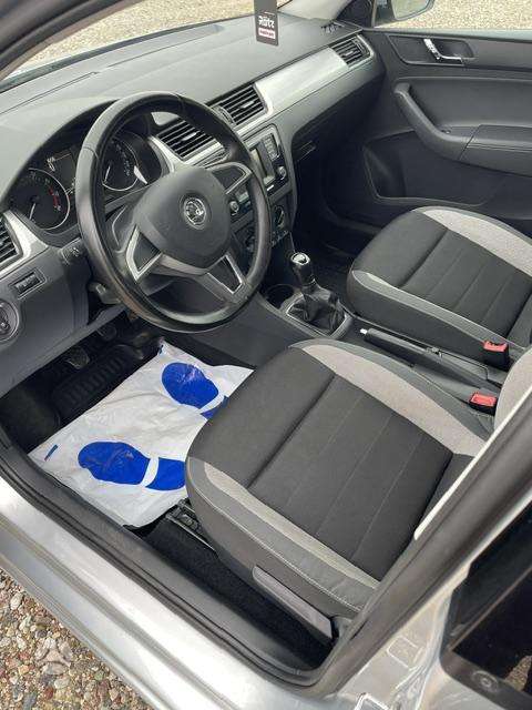 Skoda Rapid, 1.2 l., Седан