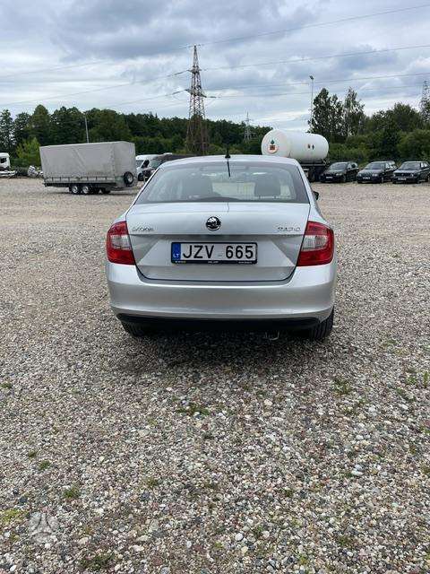 Škoda Rapid - 4
