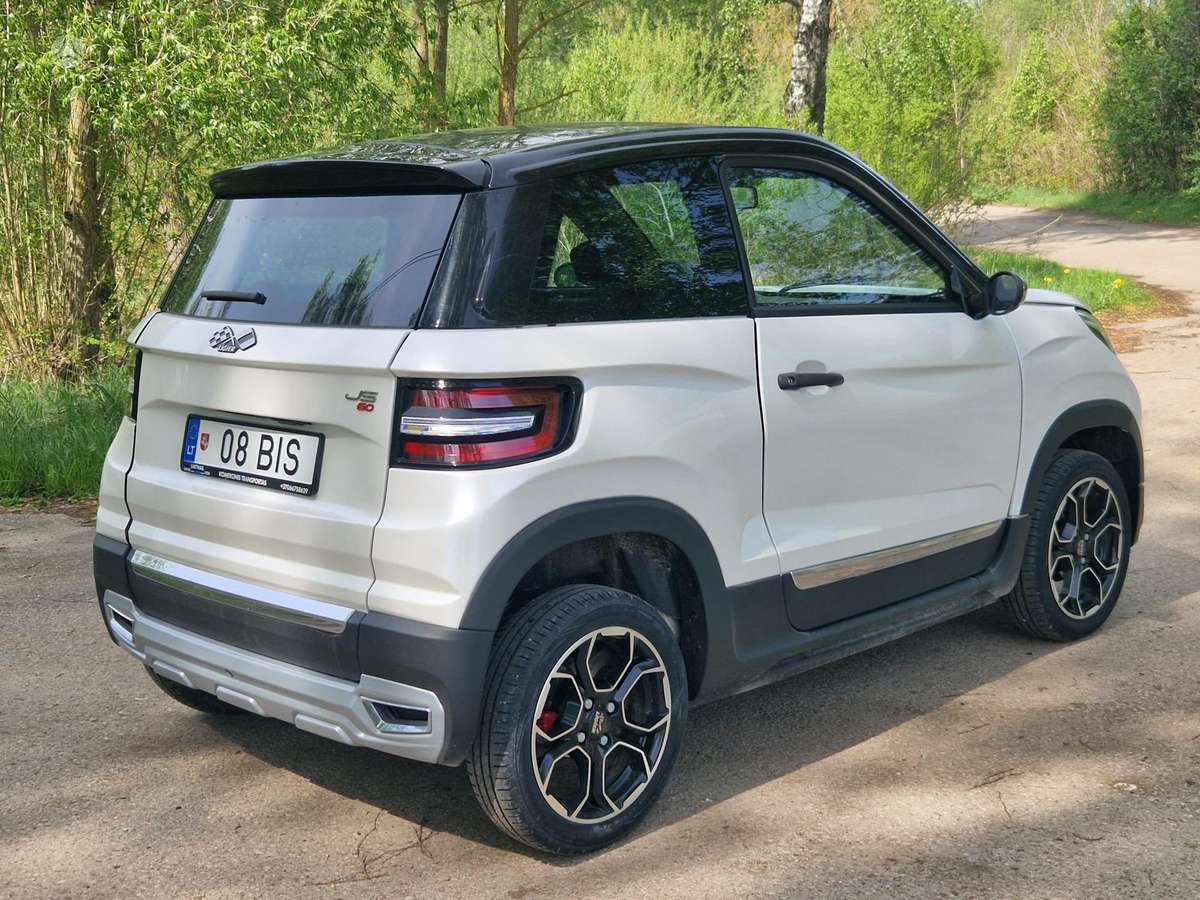 Ligier JS60, 0.5 l., Хэтчбек