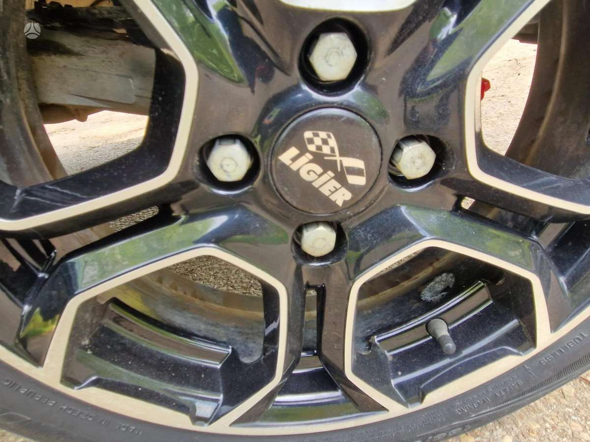 Ligier JS60, 0.5 l., Хэтчбек