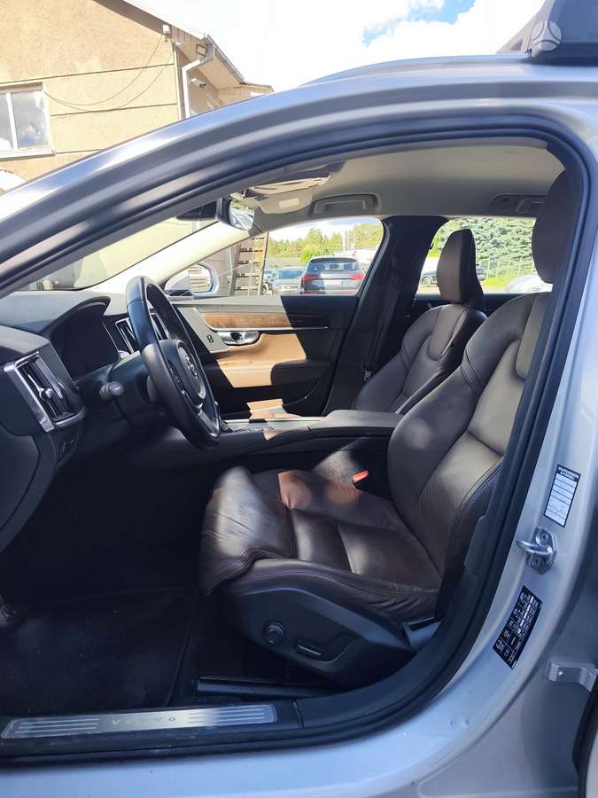 Volvo V90, 2.0 l., Универсал