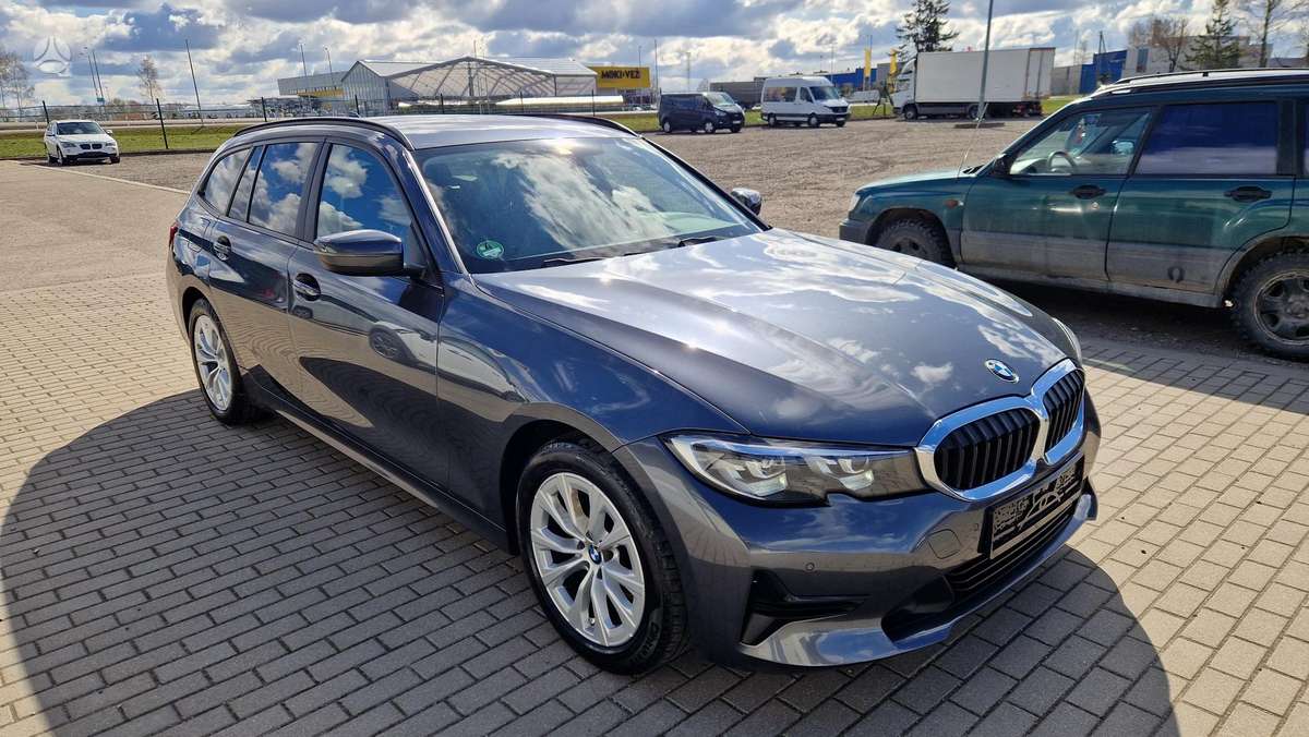 BMW 318, 2.0 l., Универсал