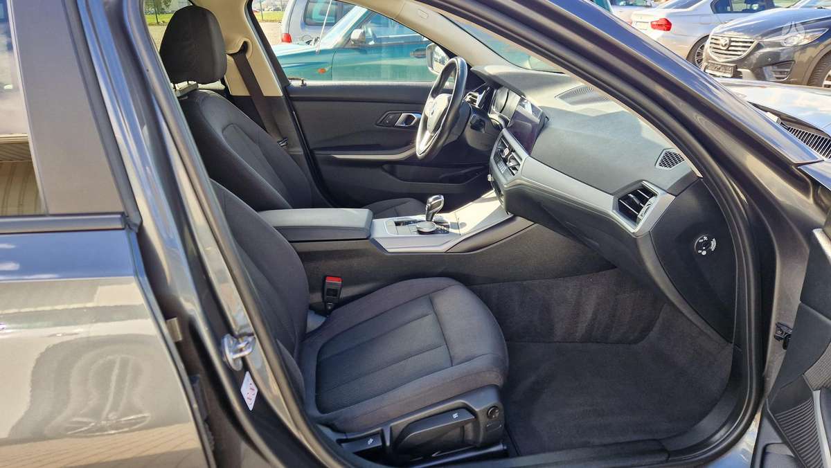 BMW 318, 2.0 l., Универсал