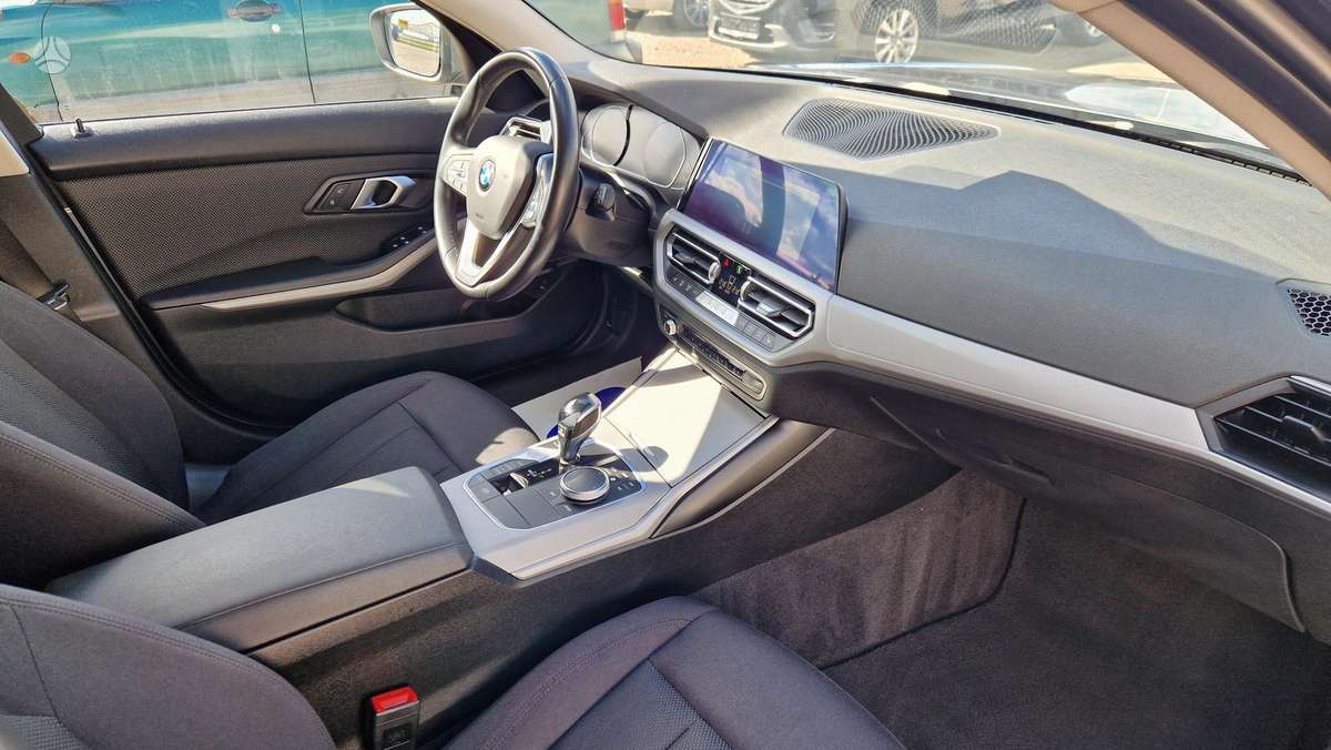 BMW 318, 2.0 l., Универсал