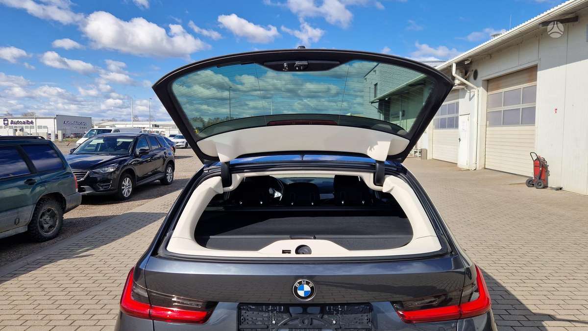 BMW 318, 2.0 l., Универсал