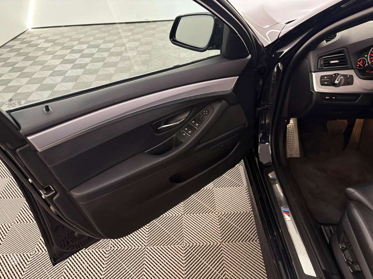 BMW 535, 3.0 l., universalas