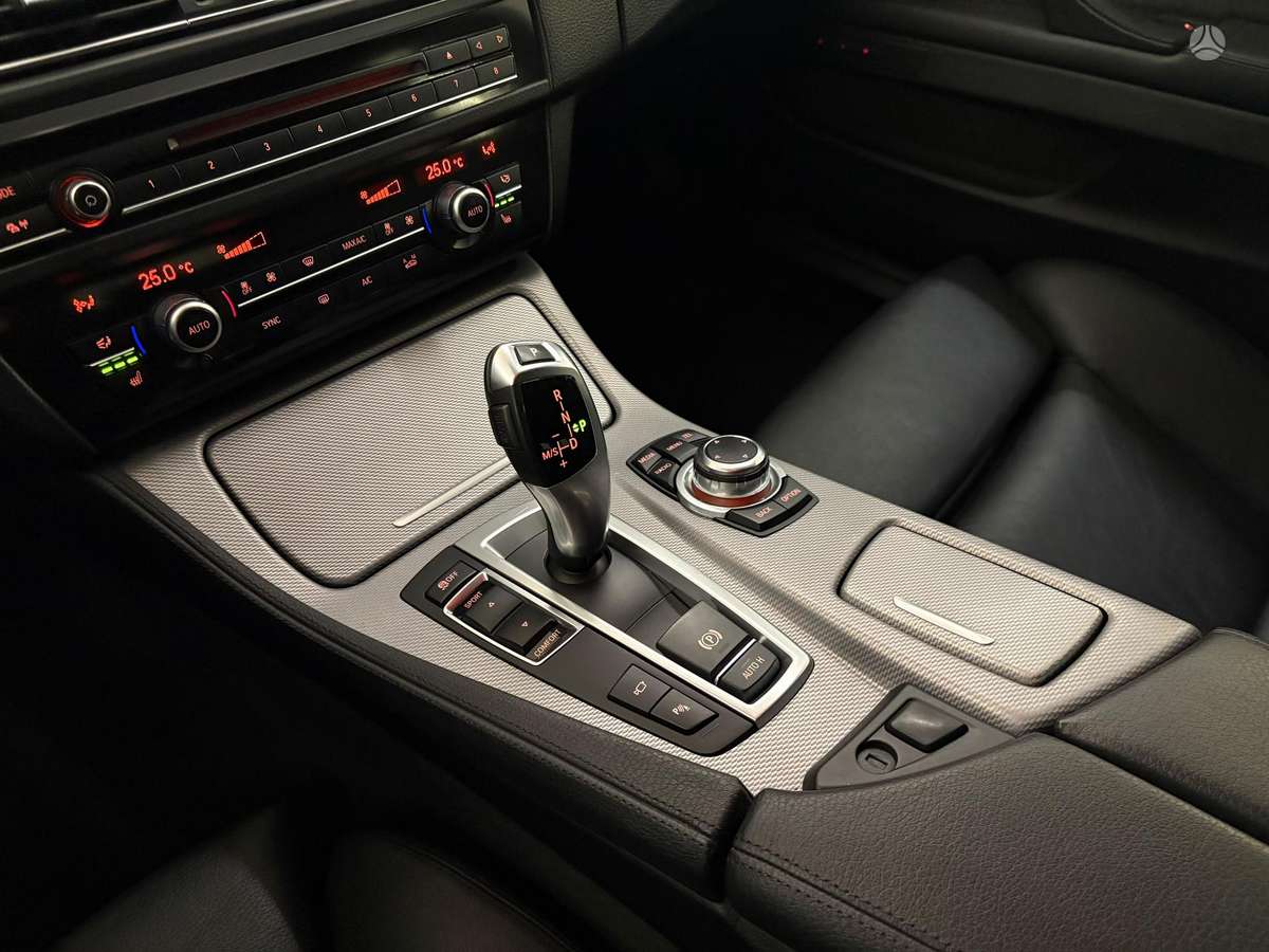 BMW 535, 3.0 l., universalas