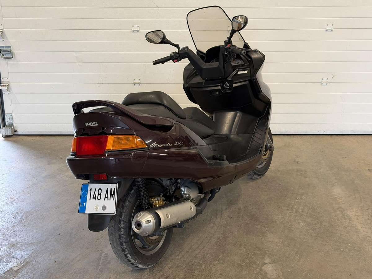 Yamaha Majesty 250cc, мотороллеры / мопеды