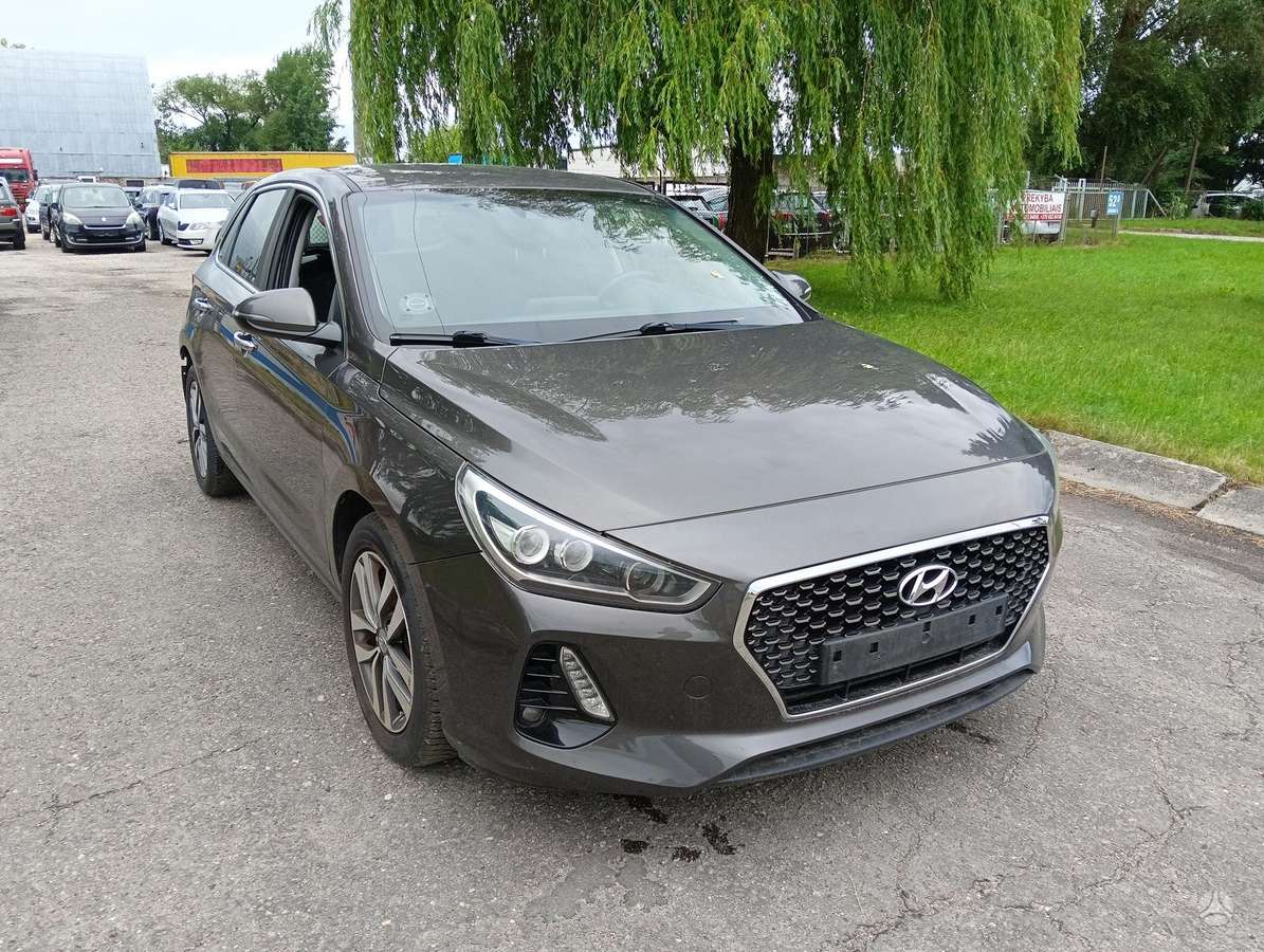 Hyundai i30, 1.6 l., hatchback
