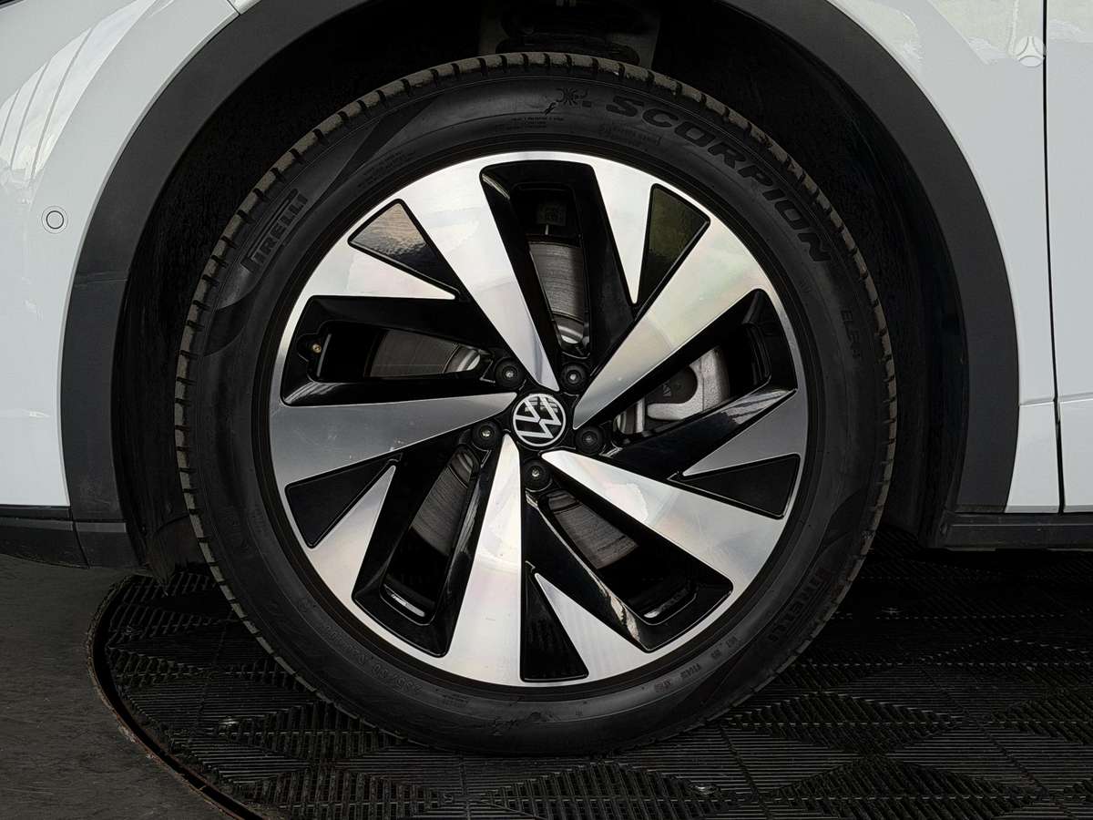 Volkswagen ID.5 - 7