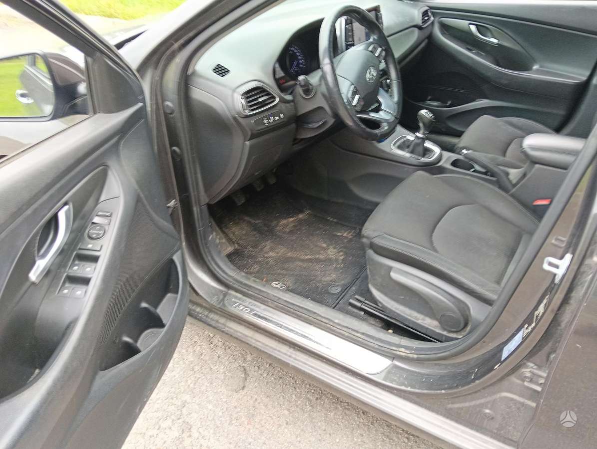 Hyundai i30, 1.6 l., hatchback