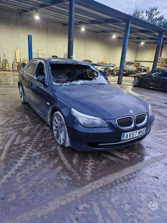 BMW 5 serija