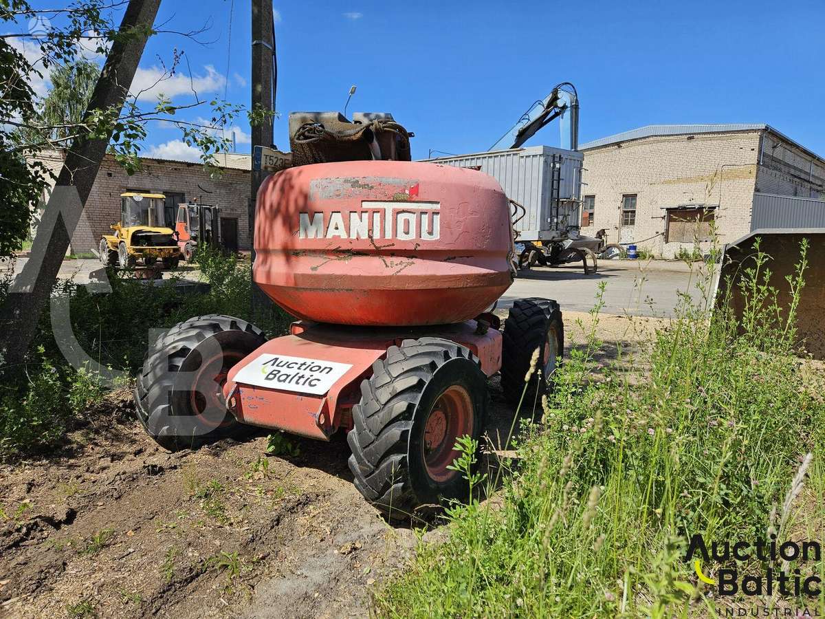 Manitou 150 ATS, alkūniniai keltuvai