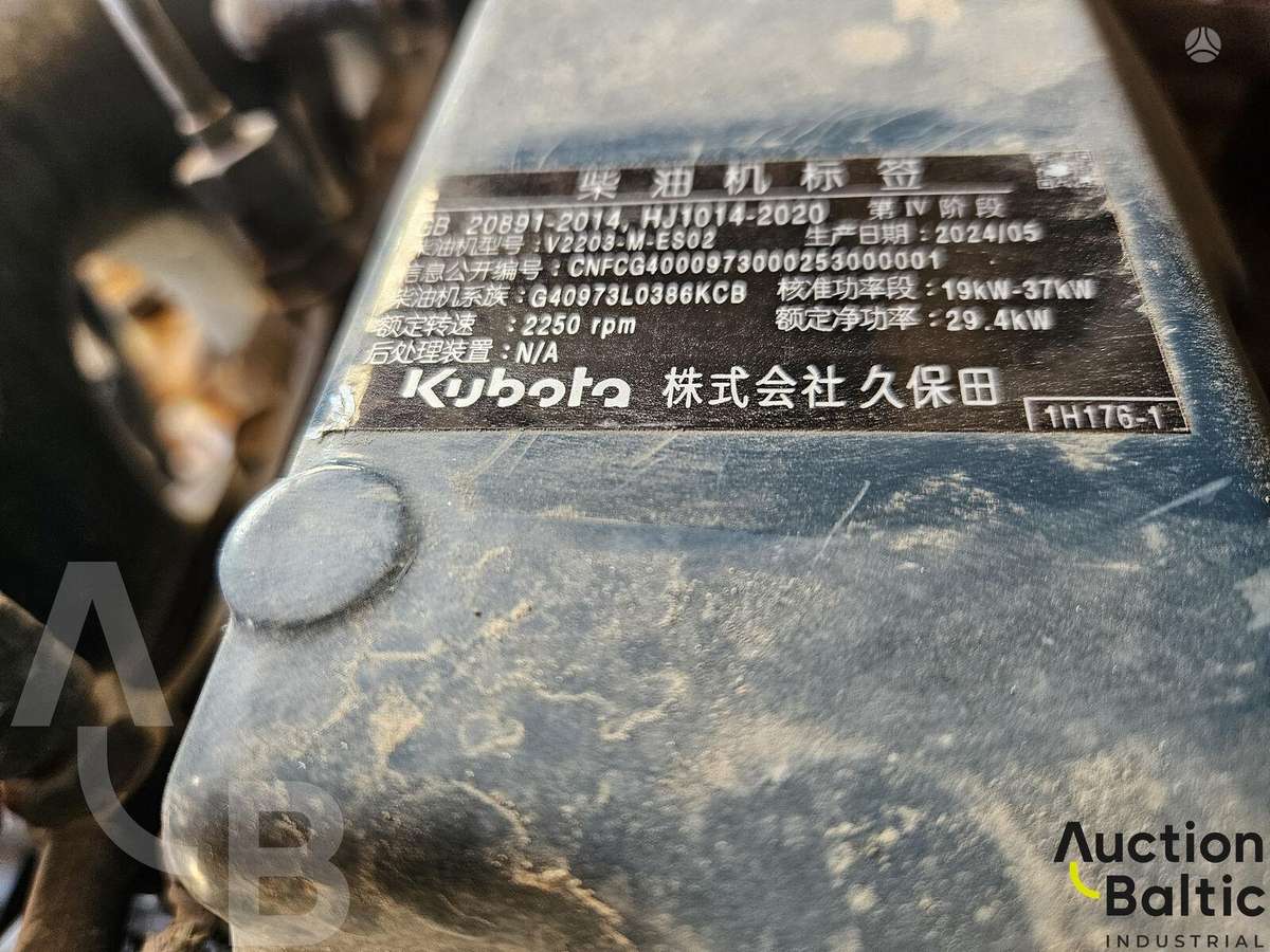 Kubota U 55-5, mini ekskavatori