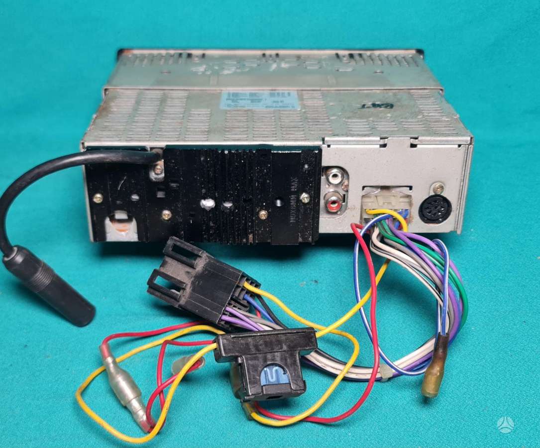 Alpine Tdm-7554rm, mc magnetolos