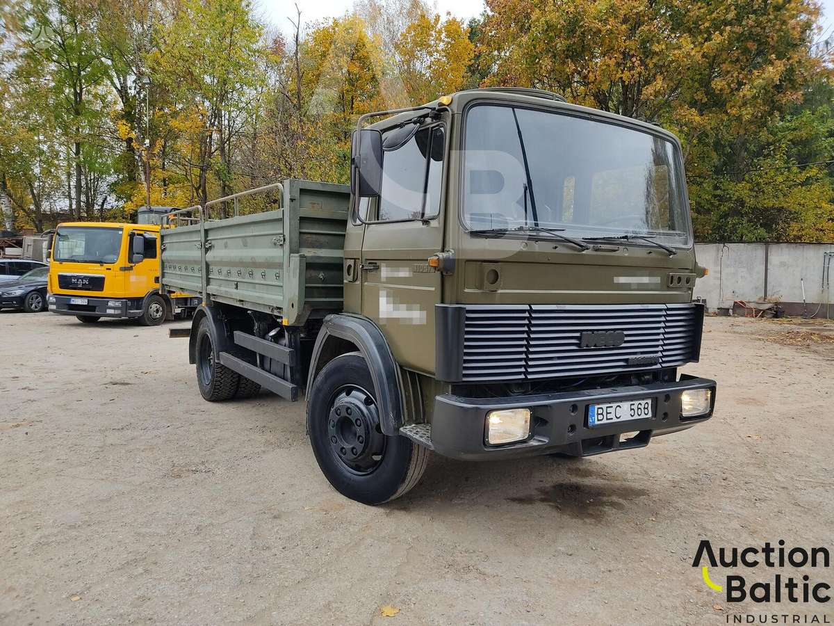 Iveco Magirus 110-17, dropside trucks