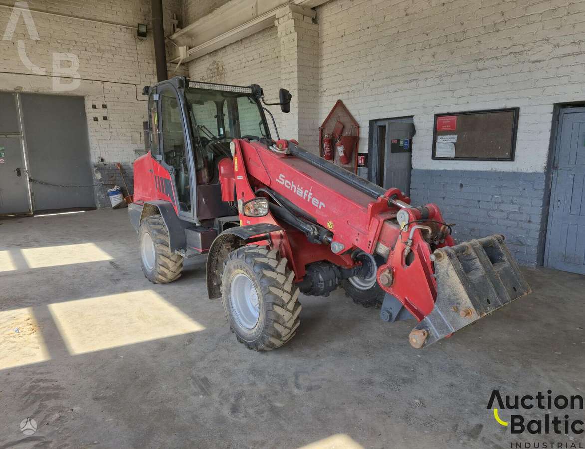 -Kita- 5680T, telescopic handler