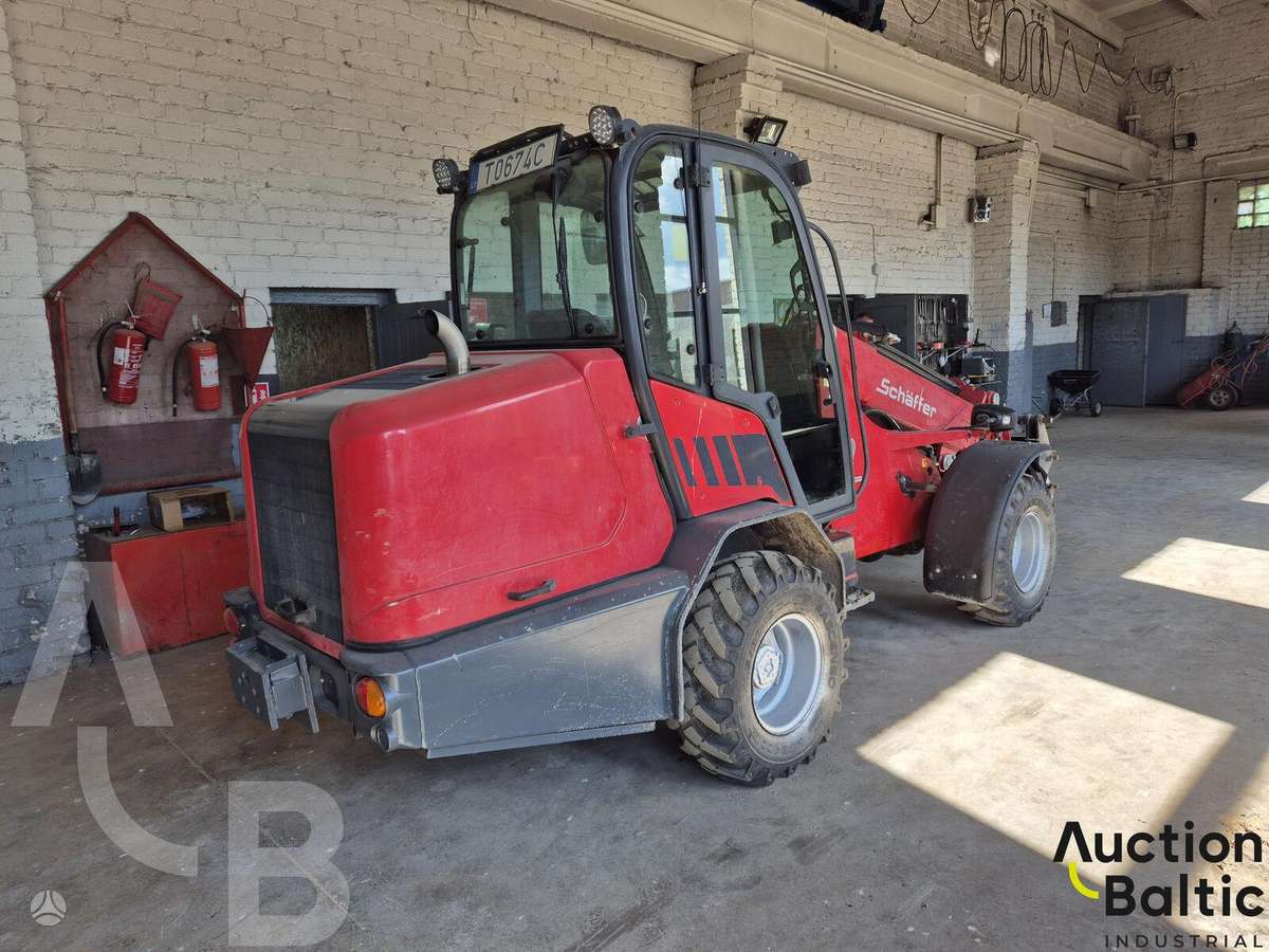 -Kita- 5680T, telescopic handler