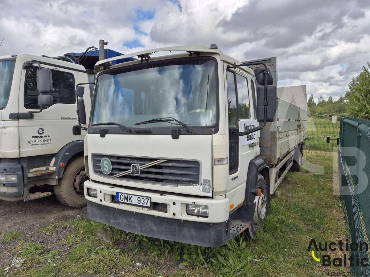 Volvo FL6, dropside trucks