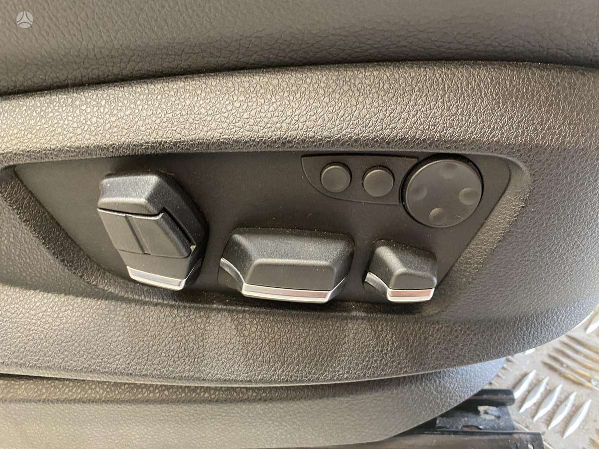 BMW 7 serija interior parts