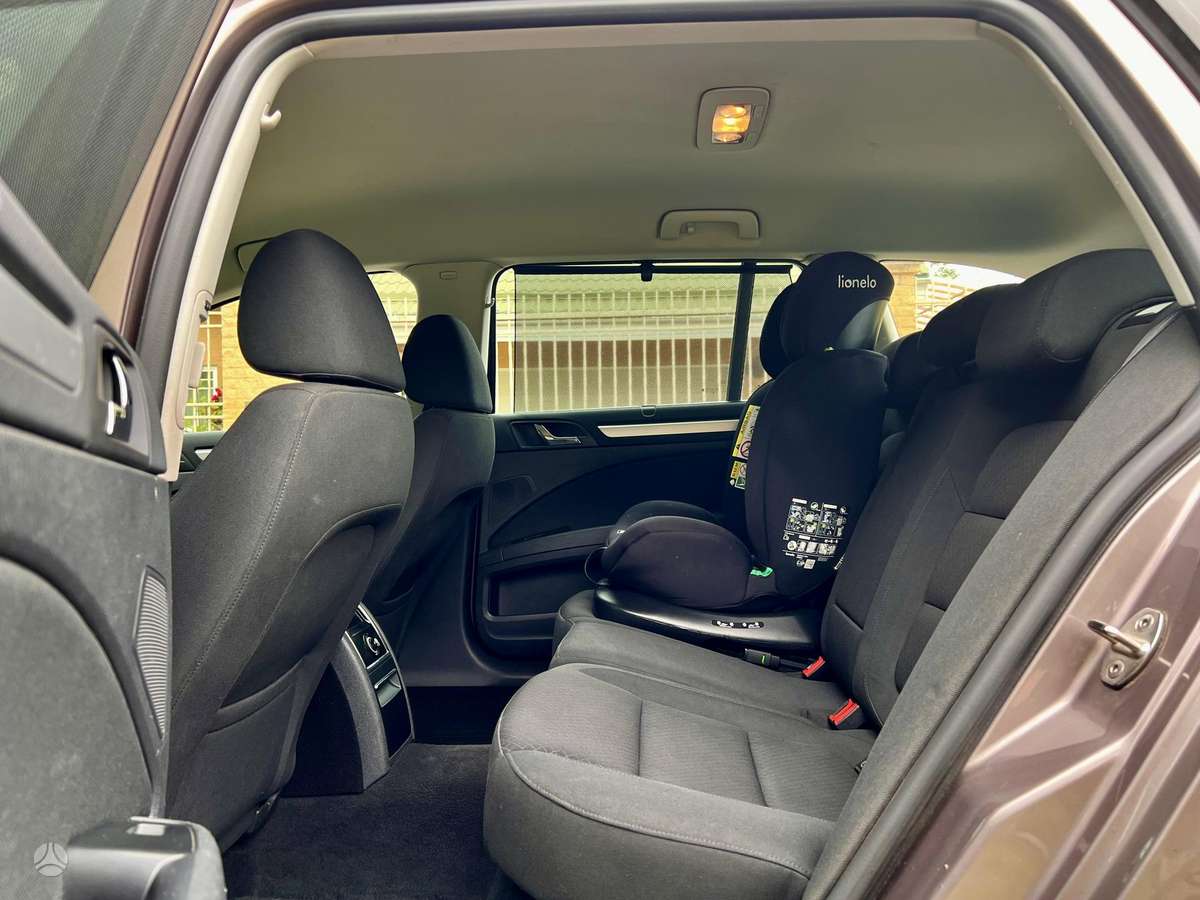 Skoda Superb, 2.0 l., universalas
