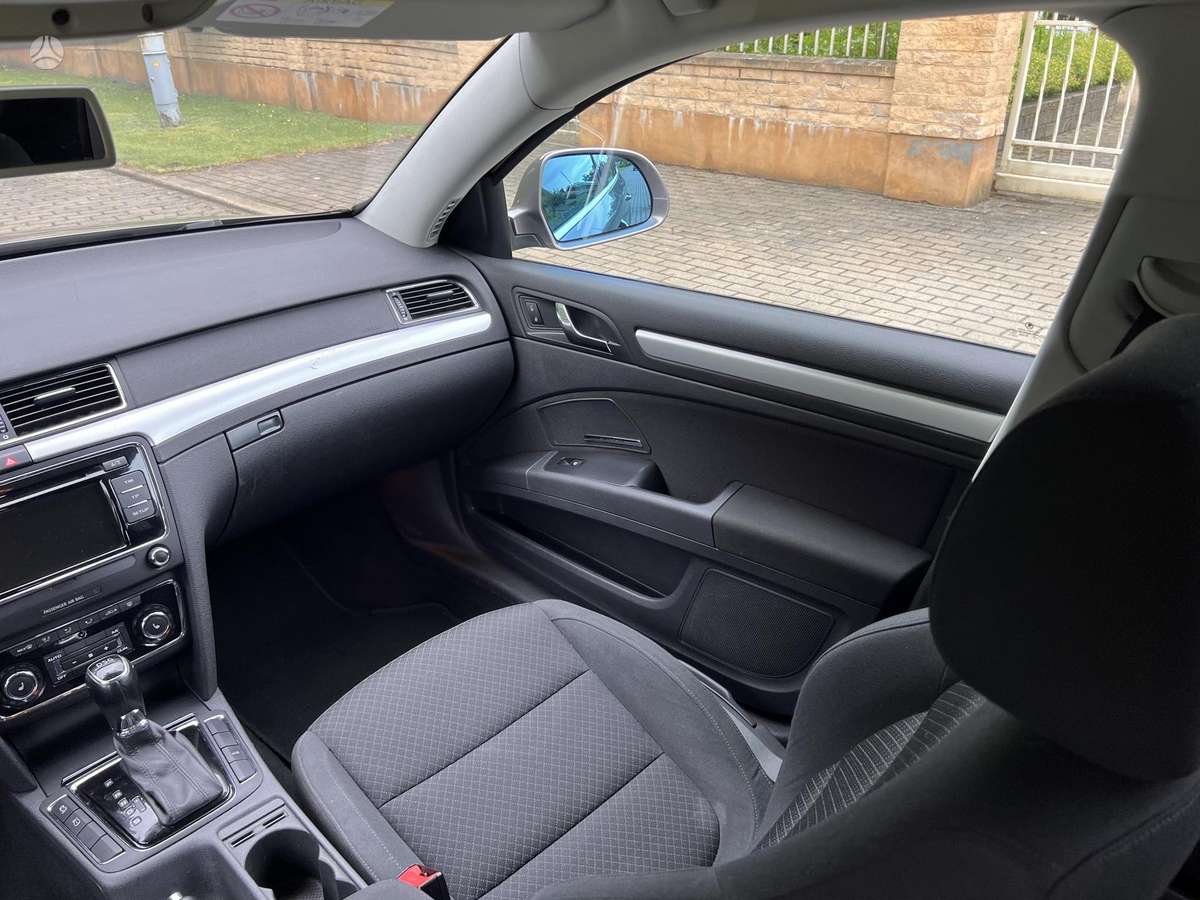 Skoda Superb, 2.0 l., universalas