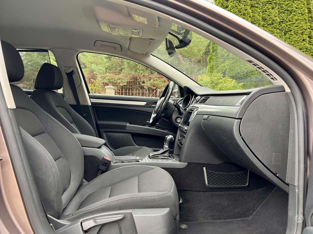 Skoda Superb, 2.0 l., universalas