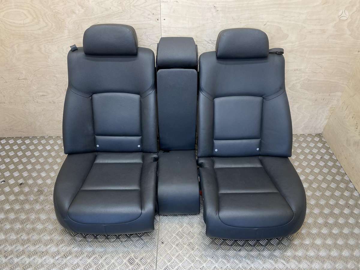 BMW 7 serija детали салона