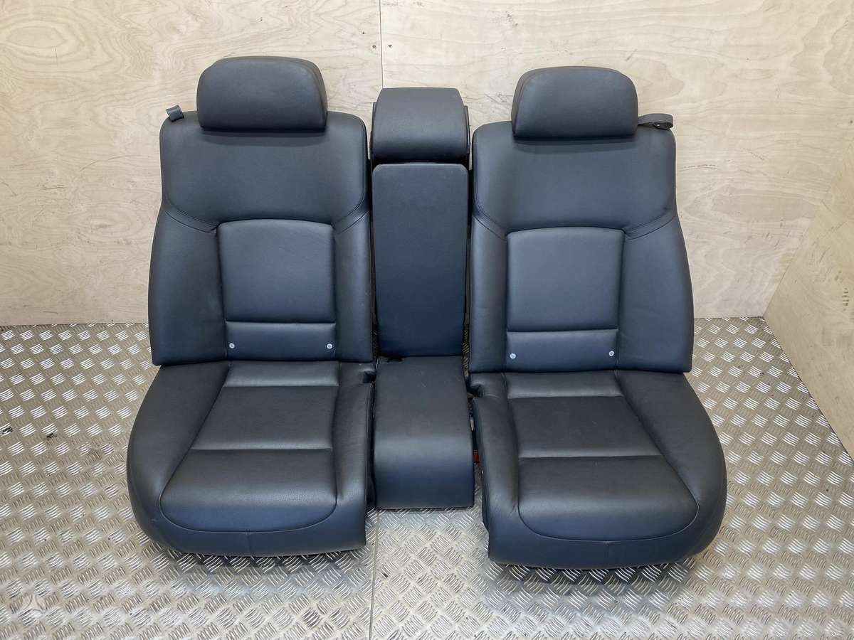 BMW 7 serija salono detalės