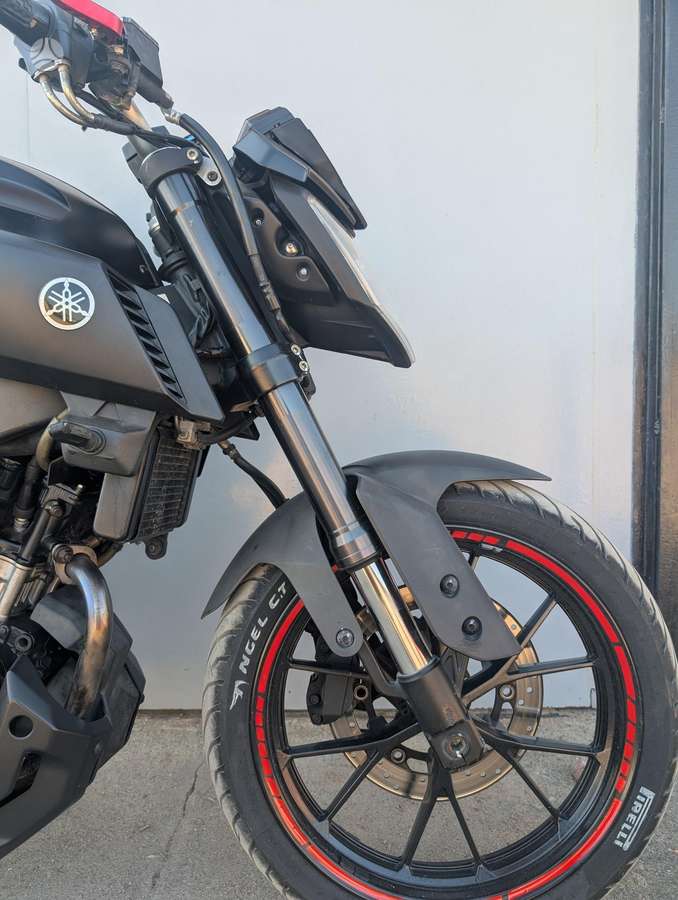 Yamaha MT 125 125cc, street / classic