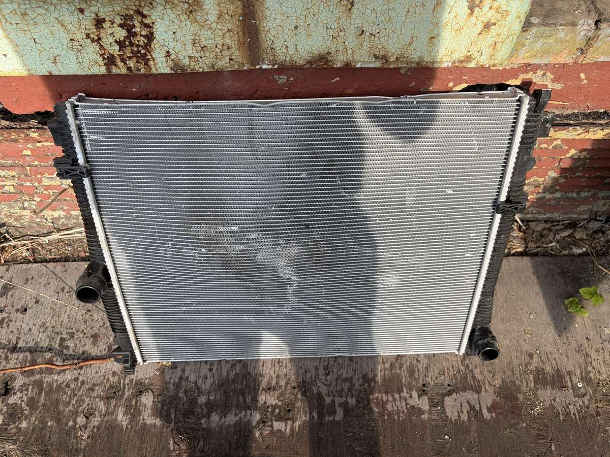 BMW 430, 17115A30676, radiators, eļļas radiators