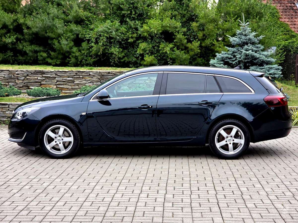 Opel Insignia, 2.0 l., wagon