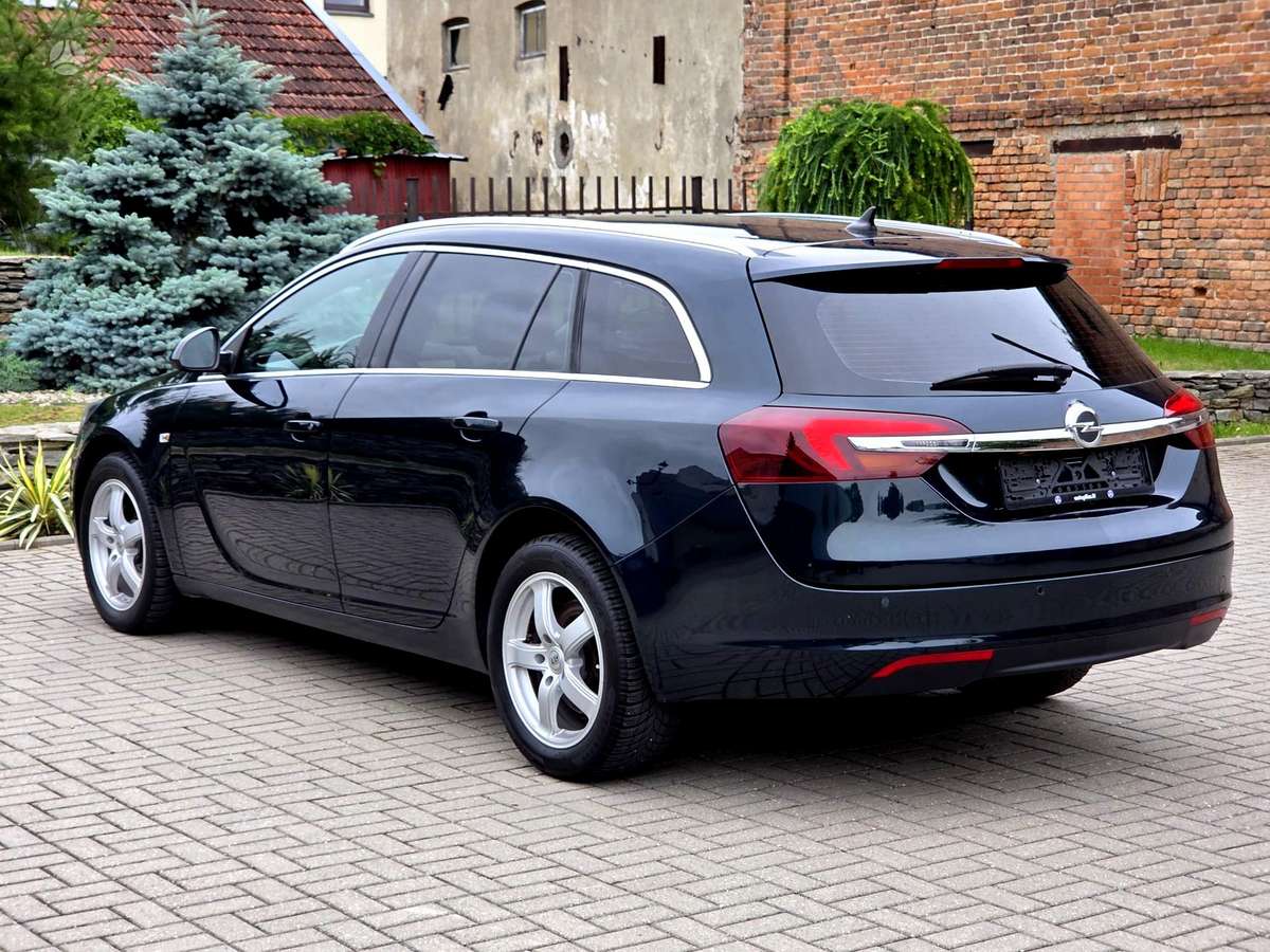 Opel Insignia, 2.0 l., wagon