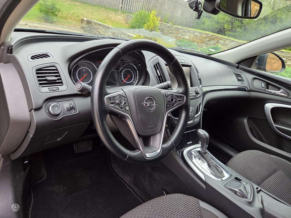 Opel Insignia, 2.0 l., wagon